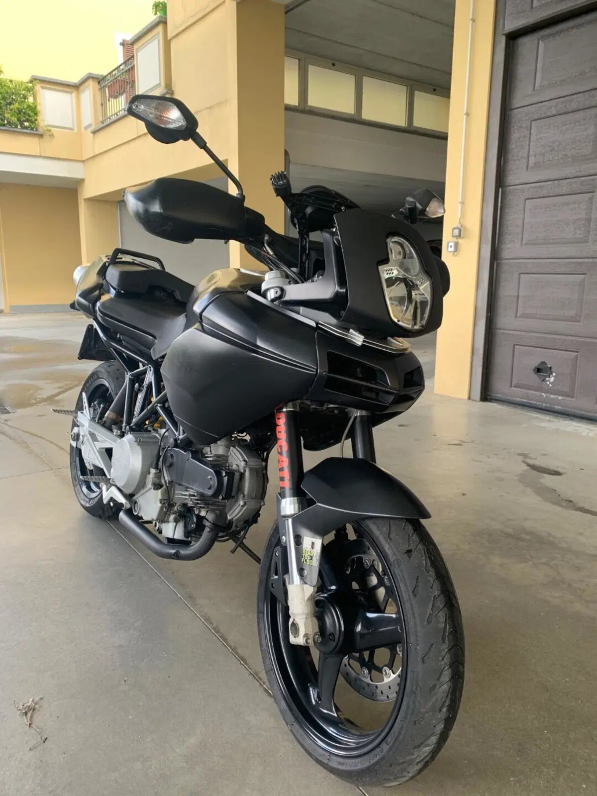 Ducati Multistrada 620 Dark SD (2005 - 07) (3)