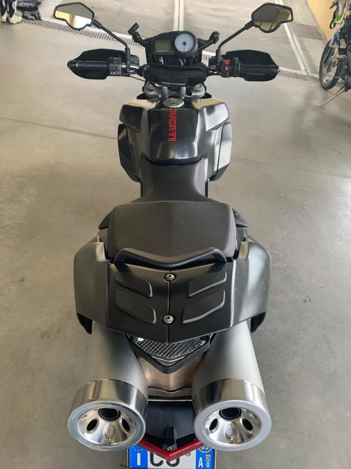 Ducati Multistrada 620 Dark SD (2005 - 07) (6)