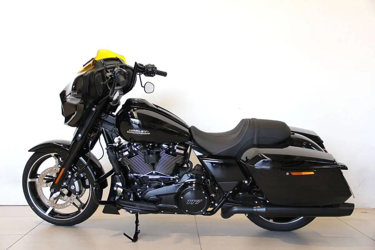 Harley-Davidson Street Glide (2024 - 26) (12)