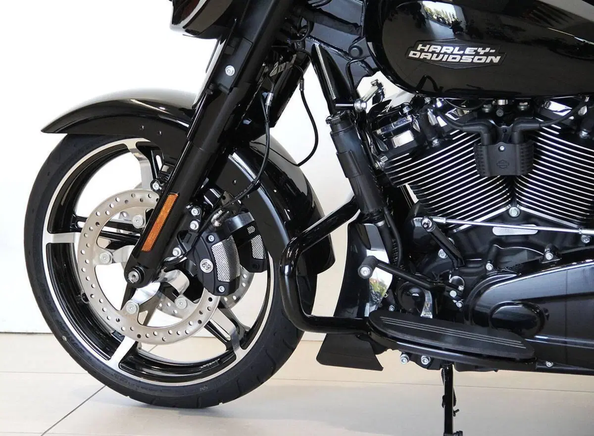Harley-Davidson Street Glide (2024 - 26) (14)