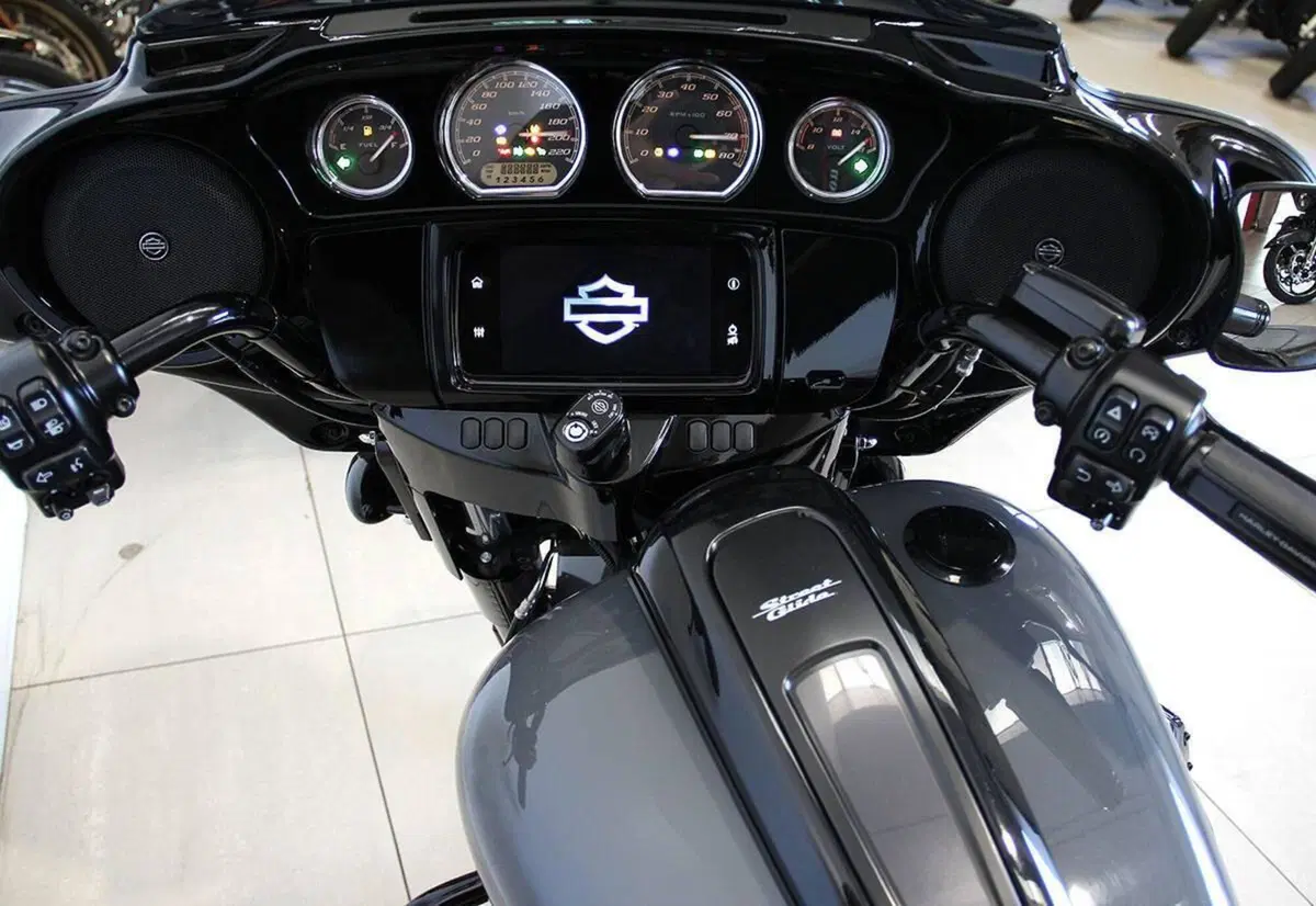 Harley-Davidson Street Glide ST (2022 - 23) (8)