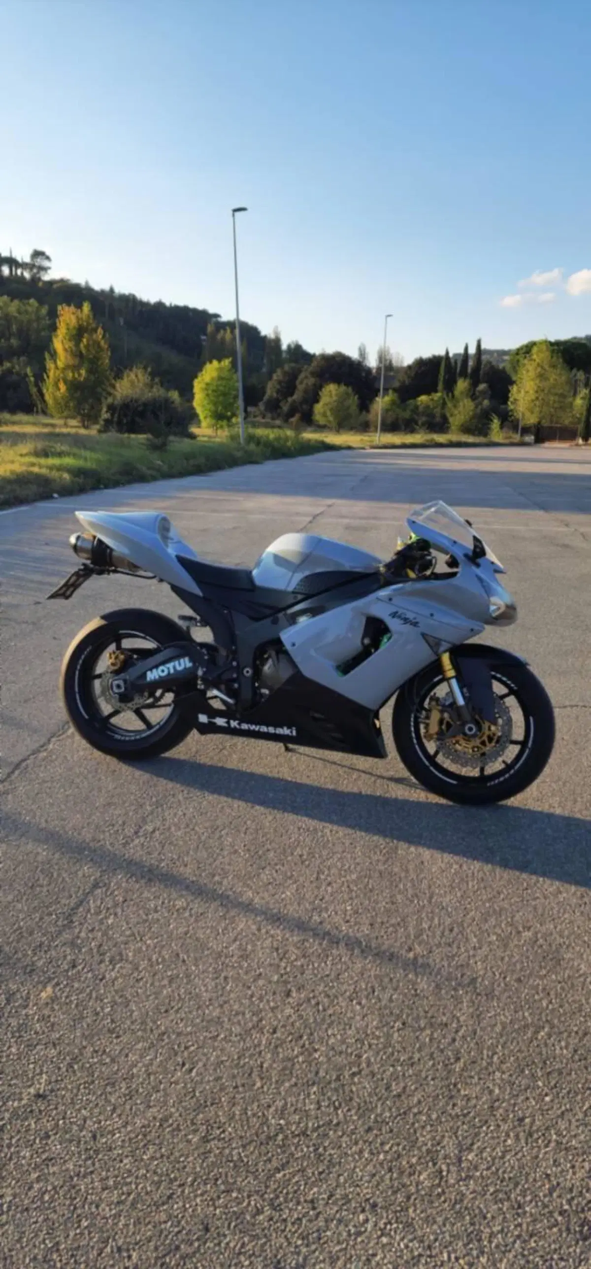Kawasaki Ninja 636 ZX-6R (2005 - 06) (3)