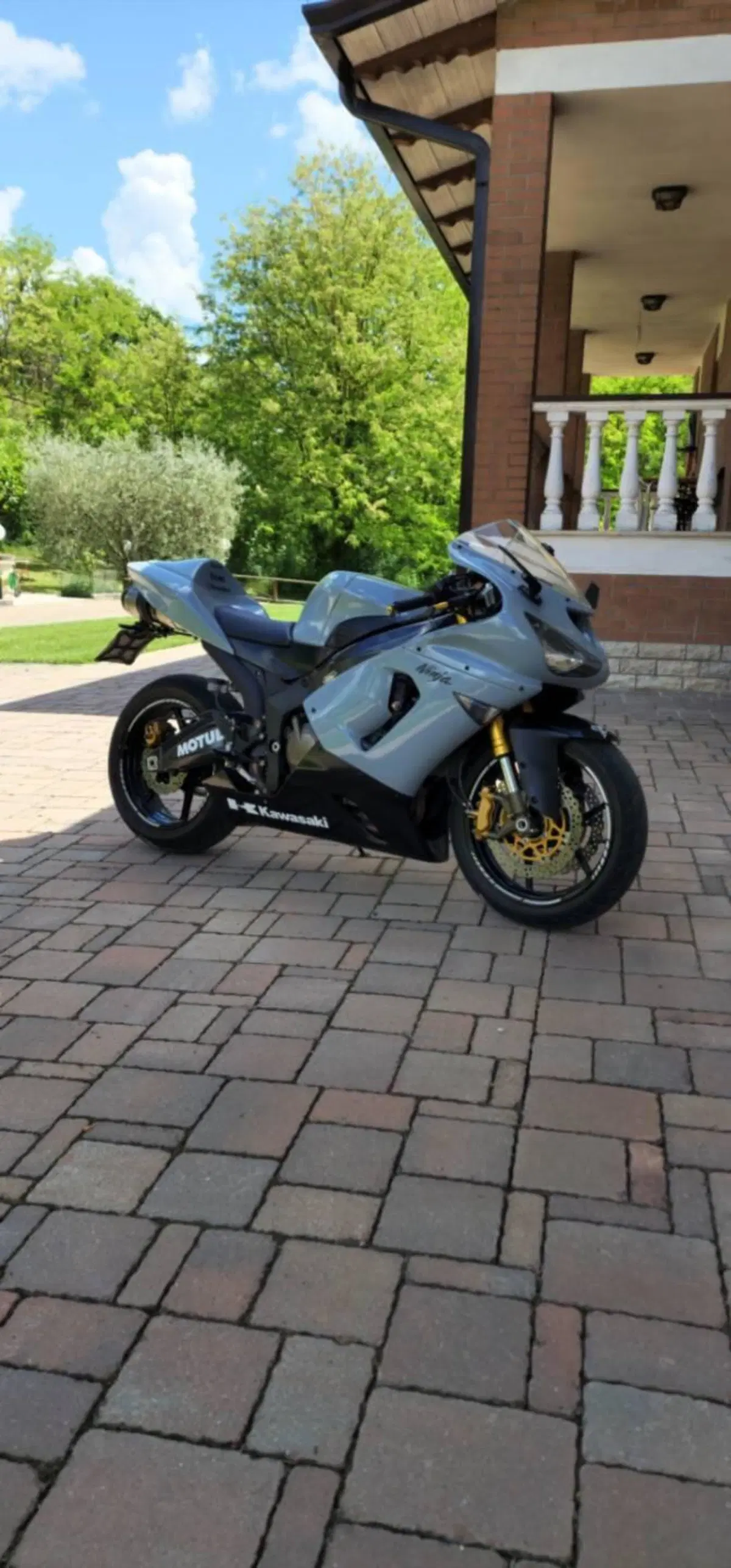 Kawasaki Ninja 636 ZX-6R (2005 - 06) (5)
