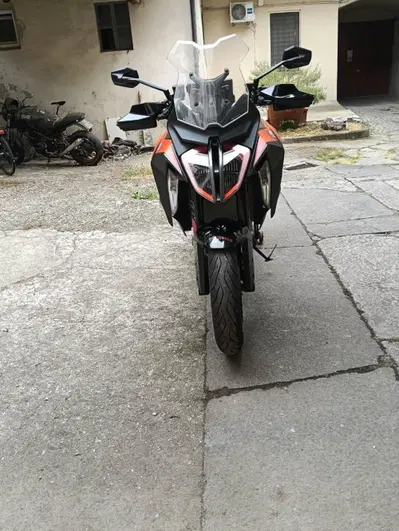 KTM 1290 Super Duke GT (2021) usata