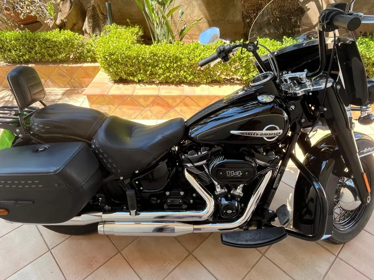 Harley-Davidson 114 Heritage Classic (2018 - 20) - FLHCS (7)