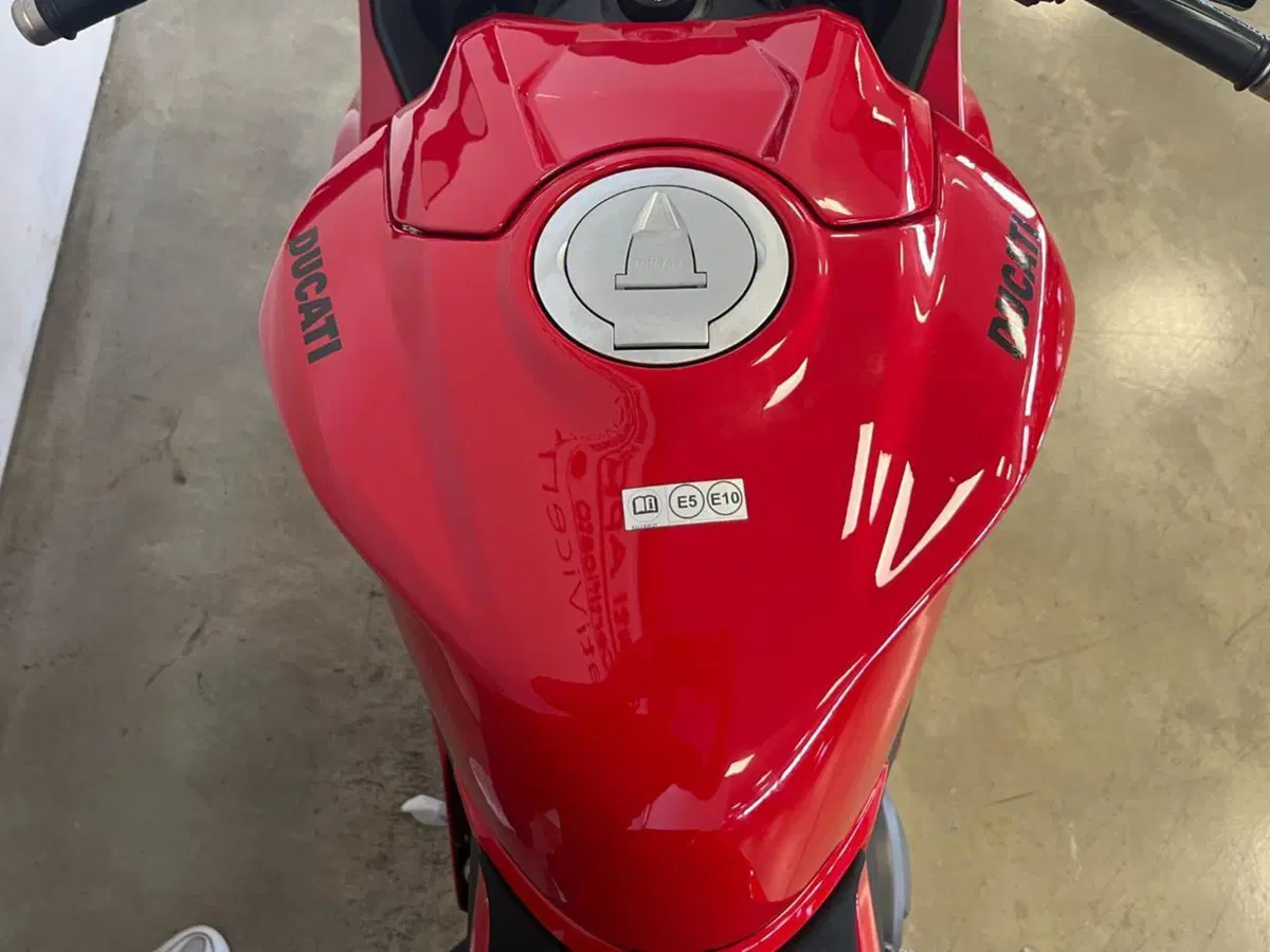 Ducati Panigale V2 (2025 - 26) (9)