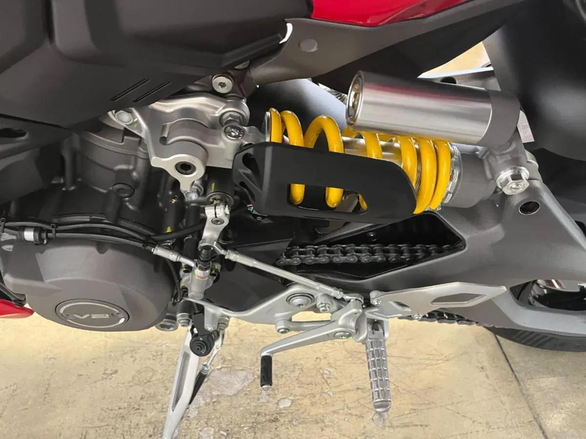 Ducati Streetfighter V2 (2025 - 26) (9)