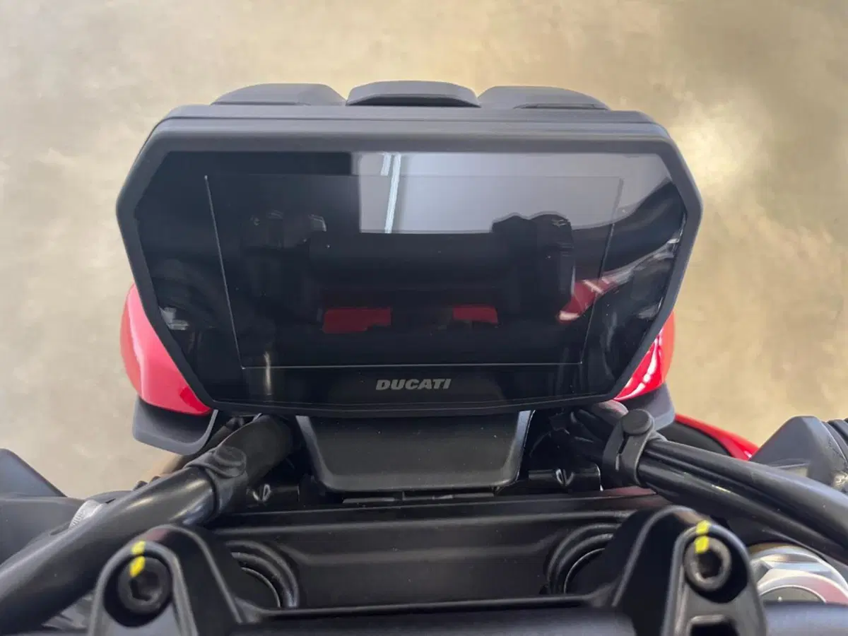 Ducati Streetfighter V2 (2025 - 26) (13)