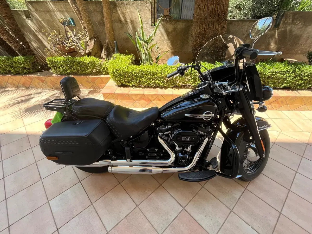 Harley-Davidson 114 Heritage Classic (2018 - 20) - FLHCS (10)