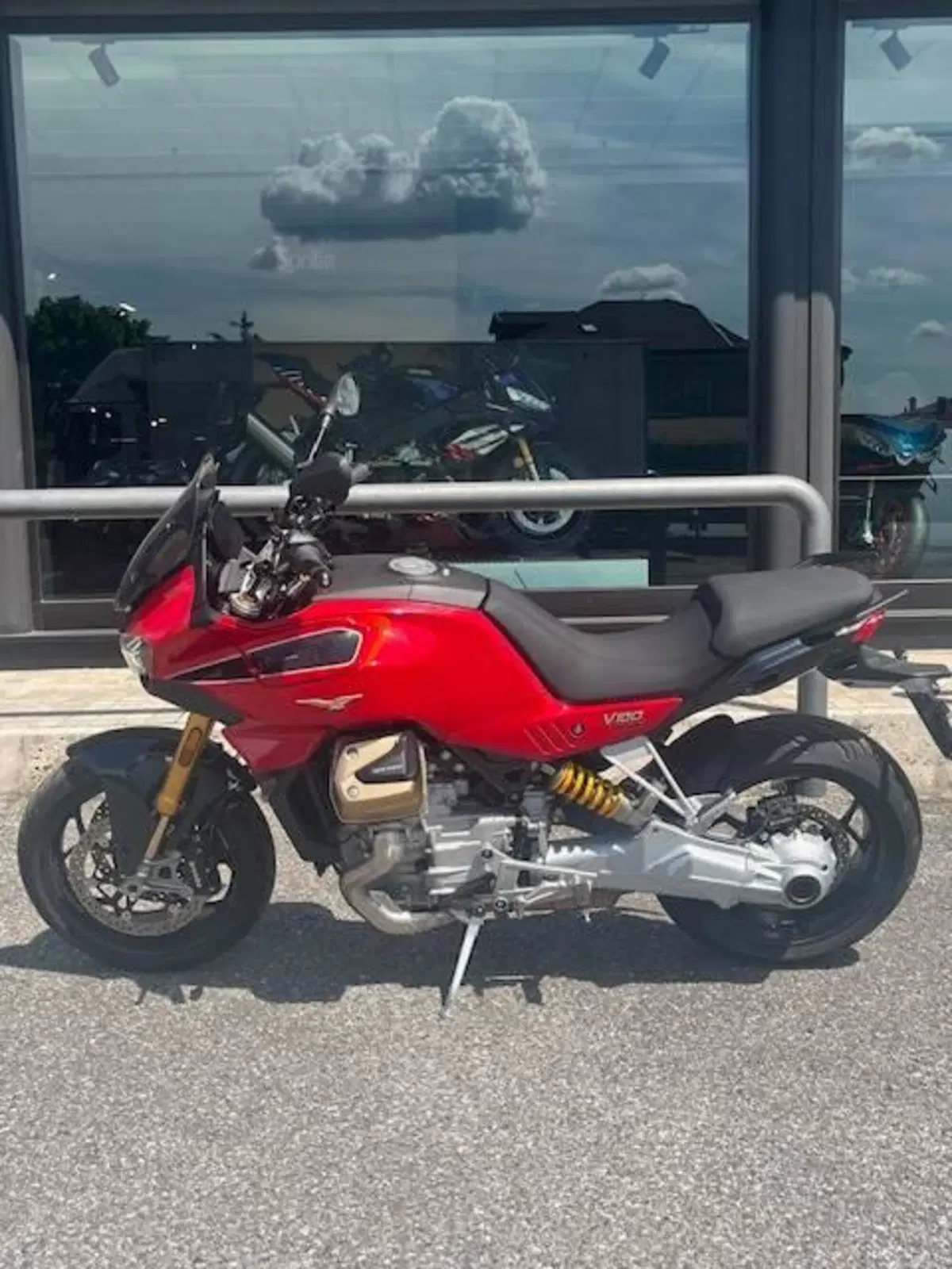 Moto Guzzi V100 Mandello Wind Tunnel (2025 - 26) (3)