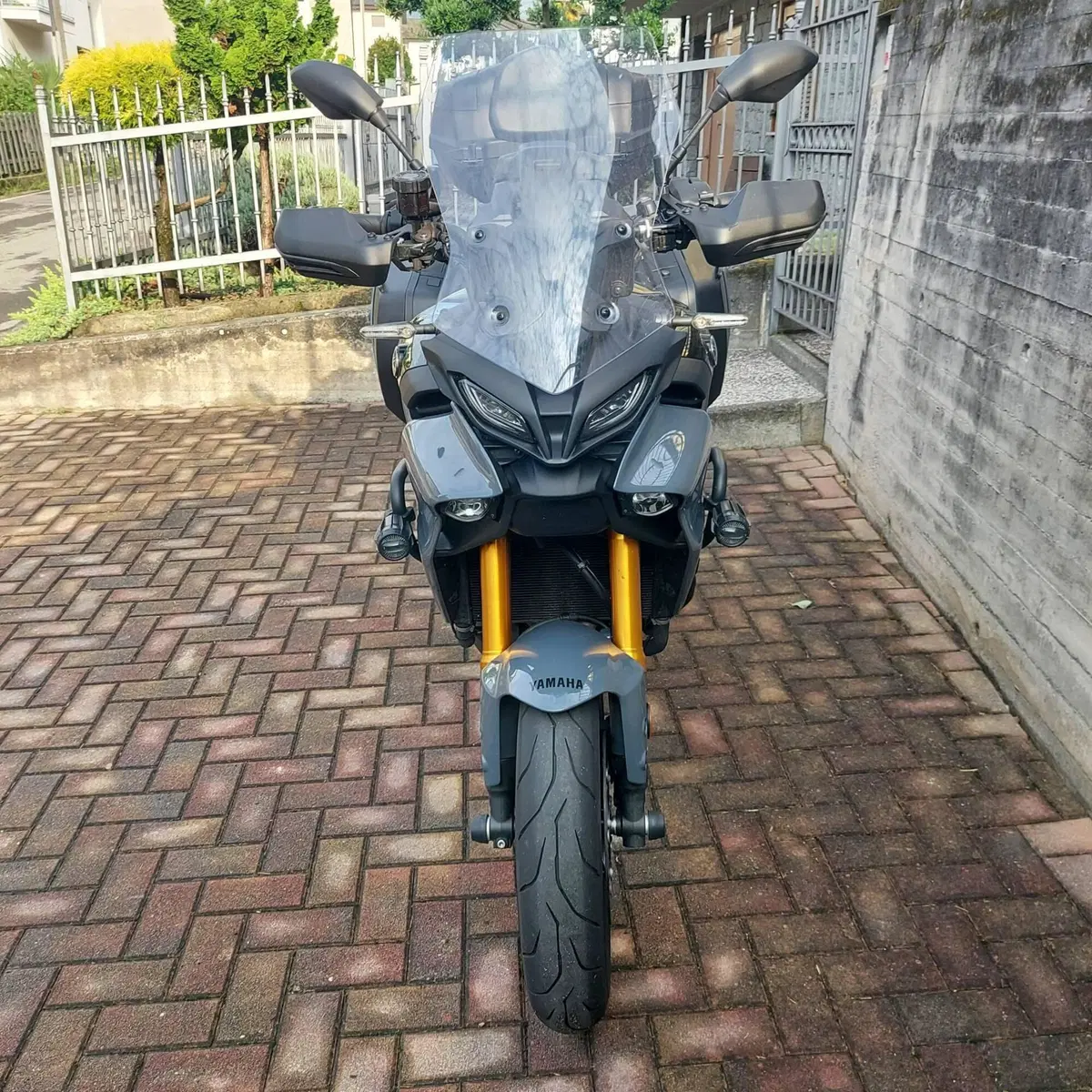 Yamaha Tracer 9 GT+ (2023 - 24) (2)