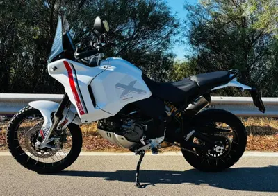 Ducati DesertX (2022 - 25) usata