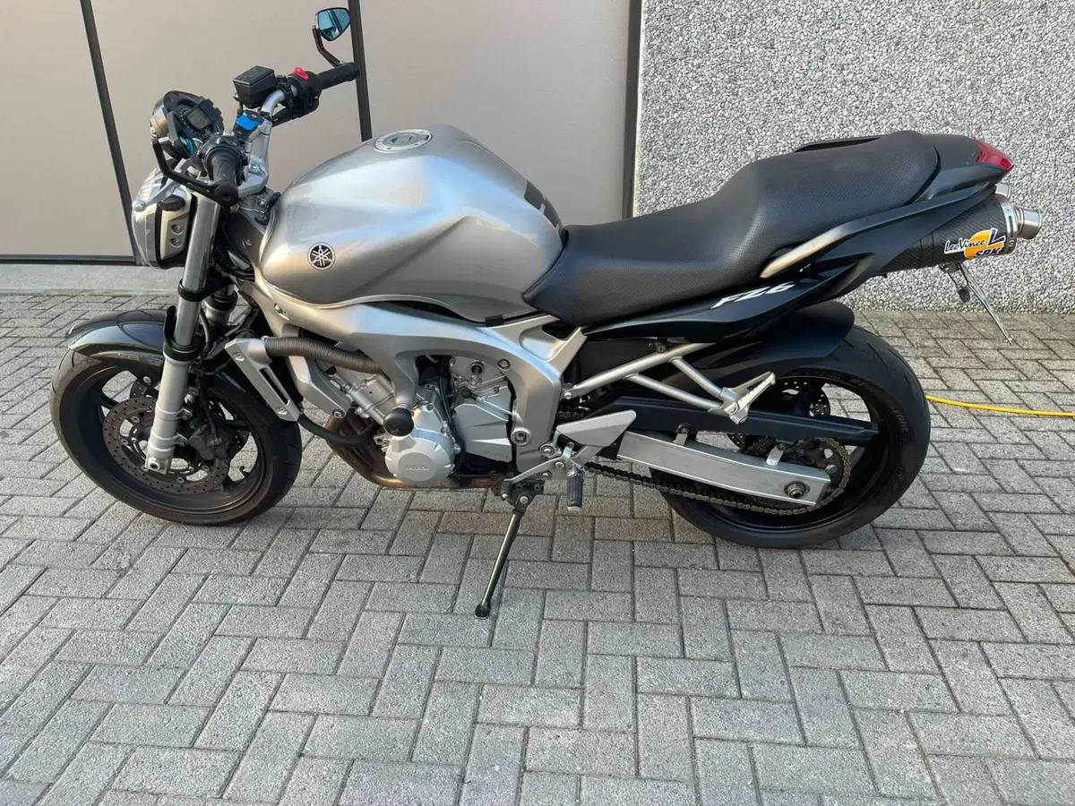 Yamaha FZ6 (2004 - 07)
