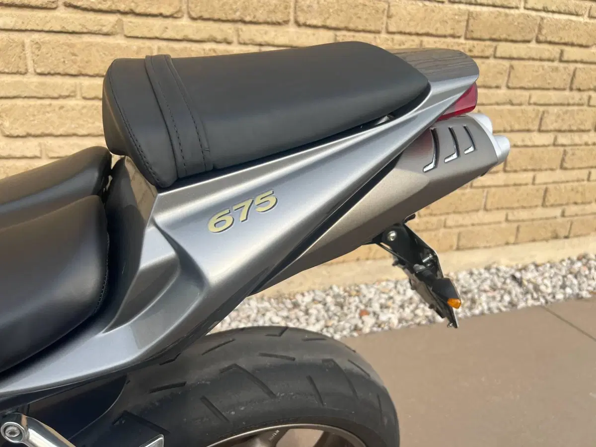 Triumph Daytona 675 (2006 - 08) (4)