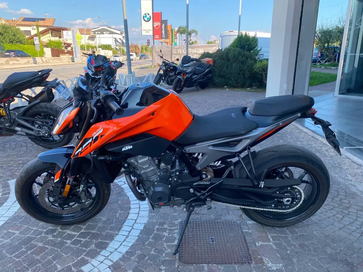 KTM 790 Duke L (2023 - 24) (2)