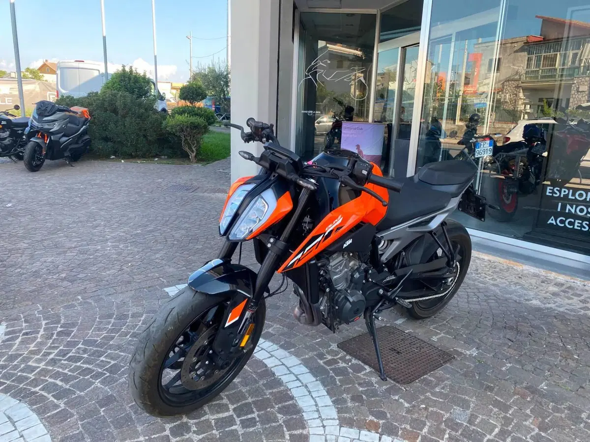 KTM 790 Duke L (2023 - 24) (4)