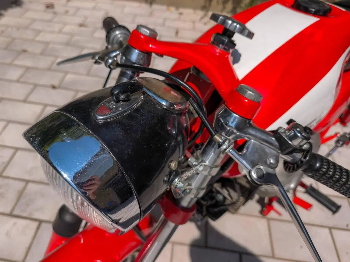 Aermacchi Harley-Davidson Ala Verde (7)