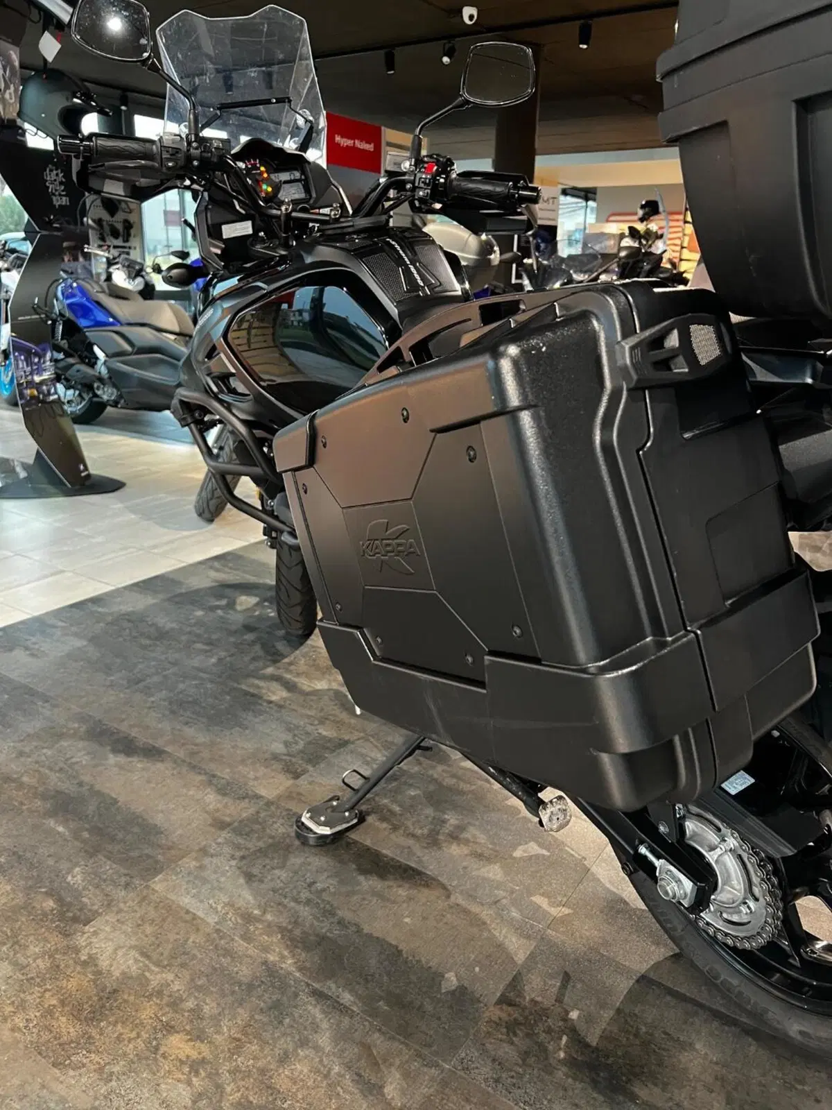 Suzuki V-Strom 1000 ABS No compromise LE (2015 - 17) (4)
