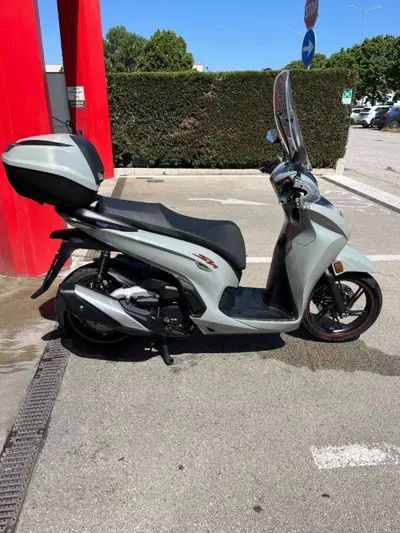 Honda SH 350 Sport (2021 - 24) usata
