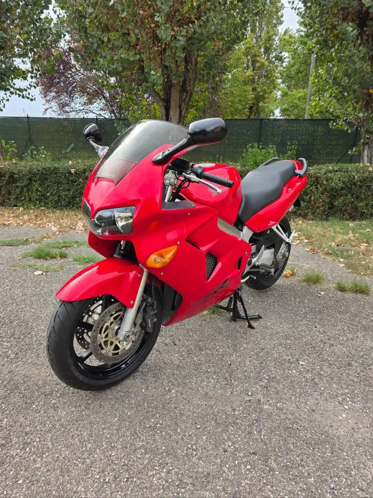 Honda VFR 800 (1998 - 01)