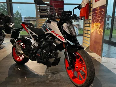 KTM 125 Duke (2024 - 25) usata