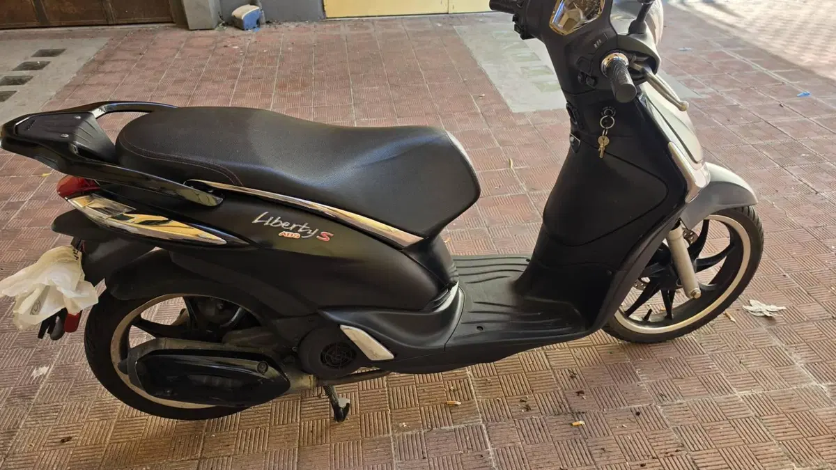 Piaggio Liberty 125 S ABS (2017 - 20) (6)