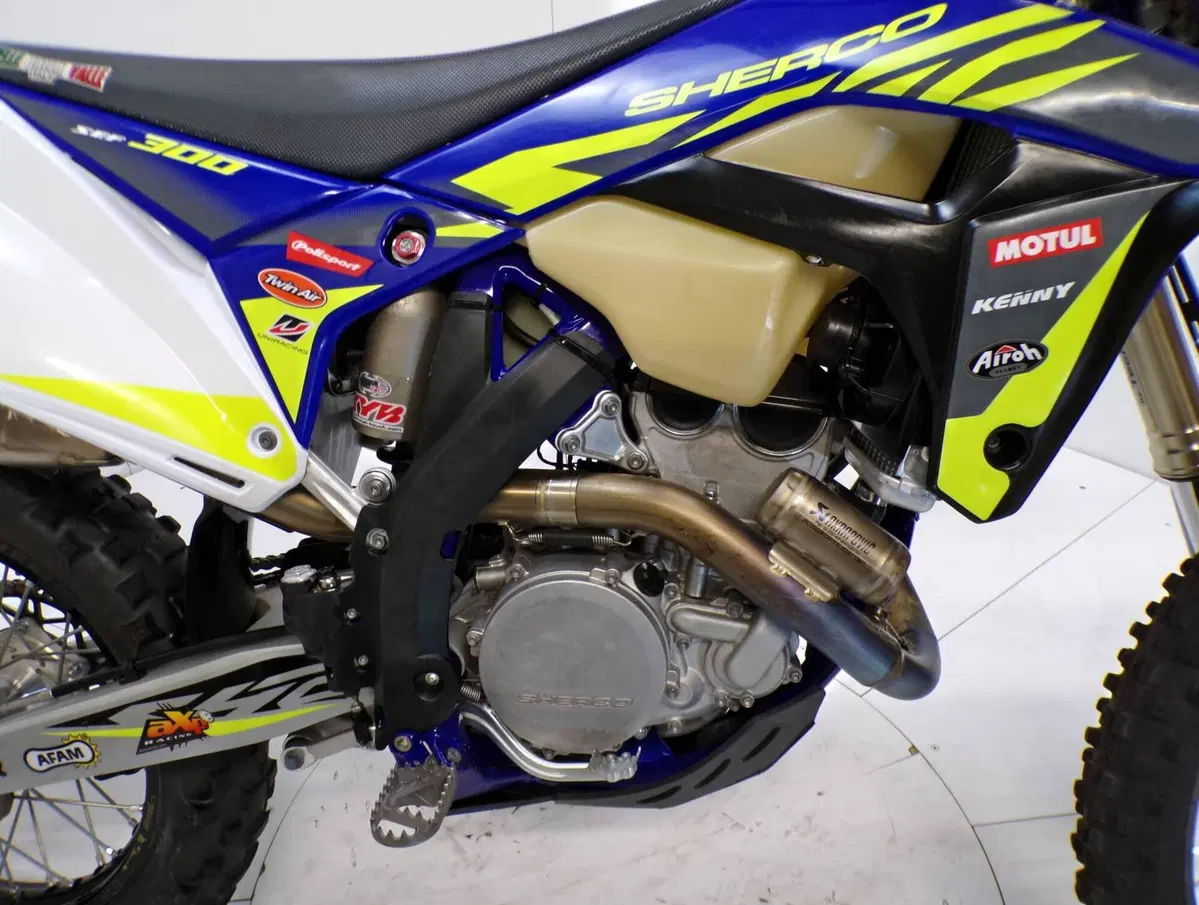 Sherco 300 SEF Factory (2021) (8)