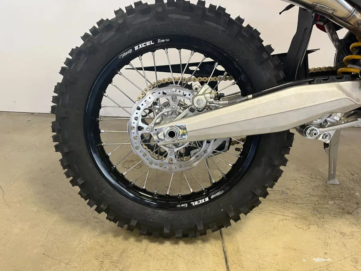 Ducati Desmo450 EDS (2026) (8)