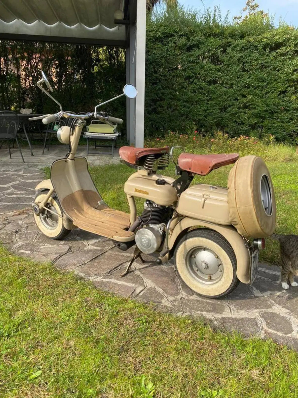 Innocenti lambretta 125