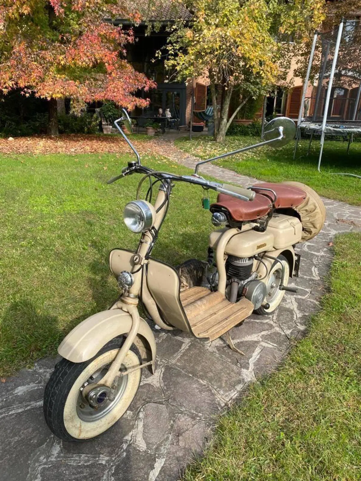 Innocenti lambretta 125 (4)