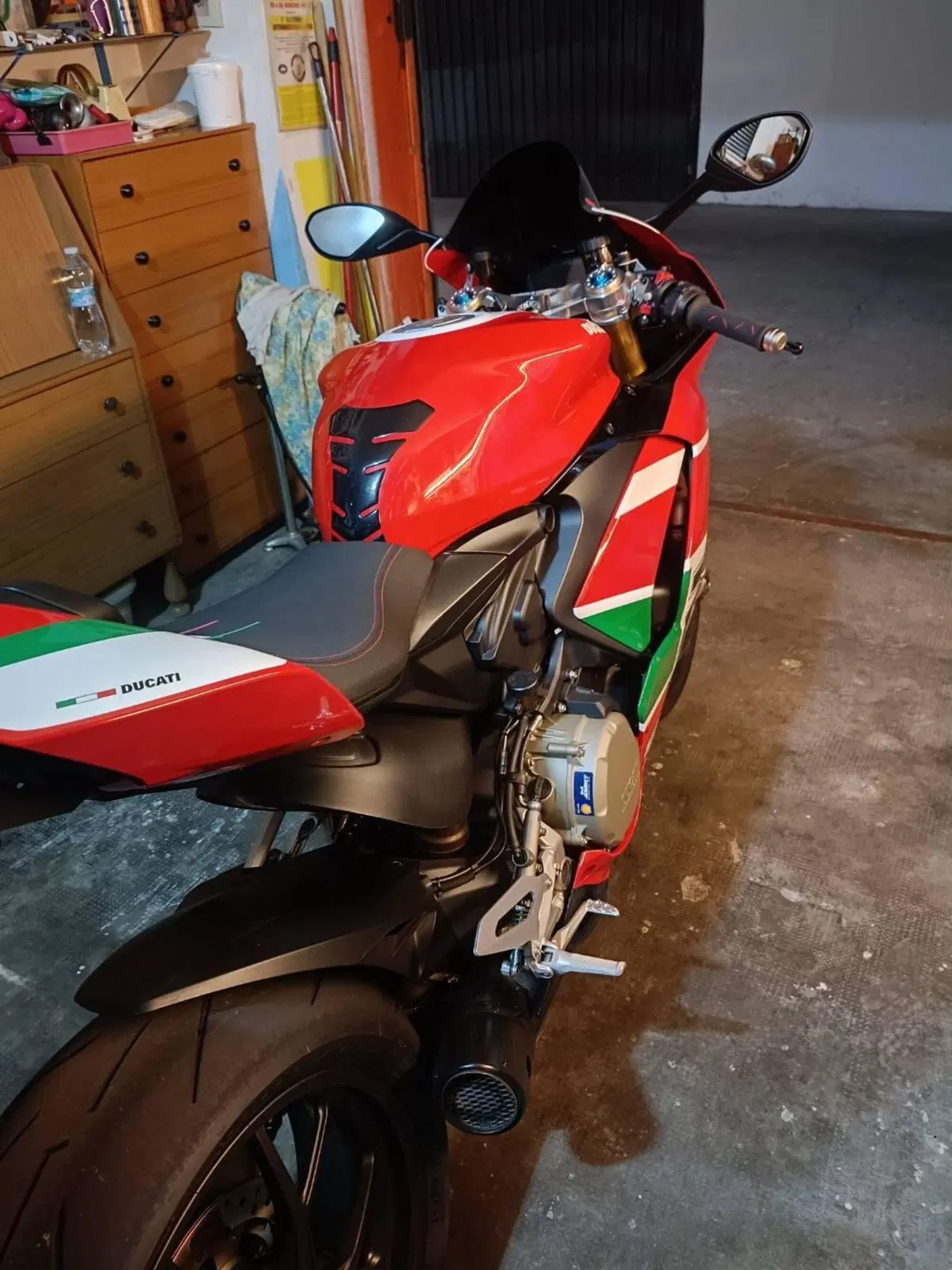 Ducati Panigale V2 Bayliss 1st Championship 20th Anniversary (2021 - 24) (3)