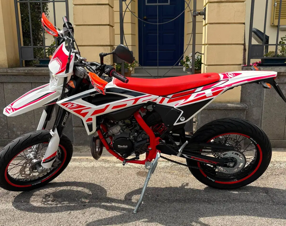 Betamotor RR 50 Motard Track (2021 - 26) (4)