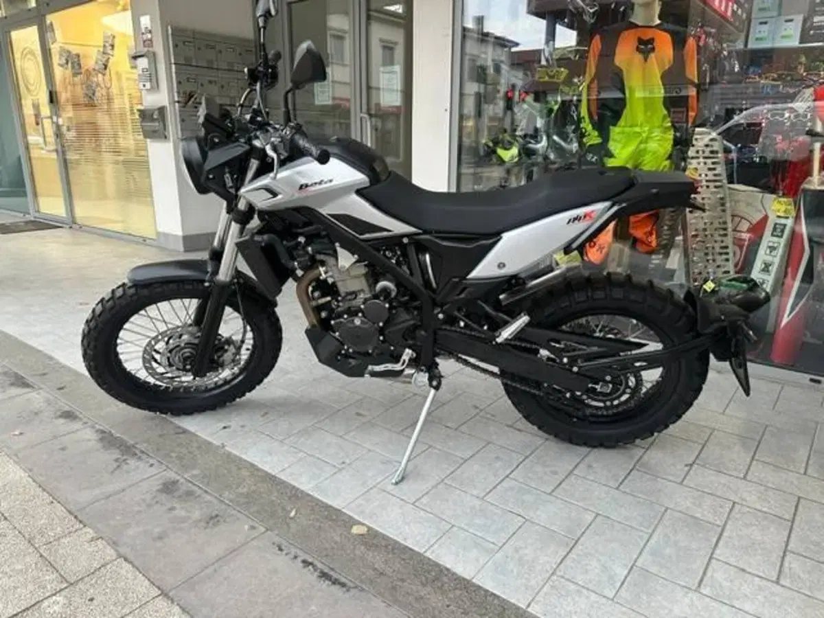 Betamotor Alp X (2024 - 26) (2)