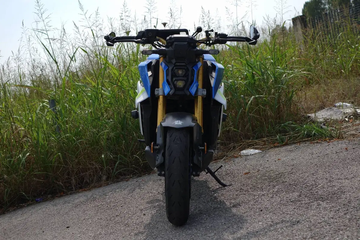 Suzuki GSX-S1000 (2021 - 25) (5)