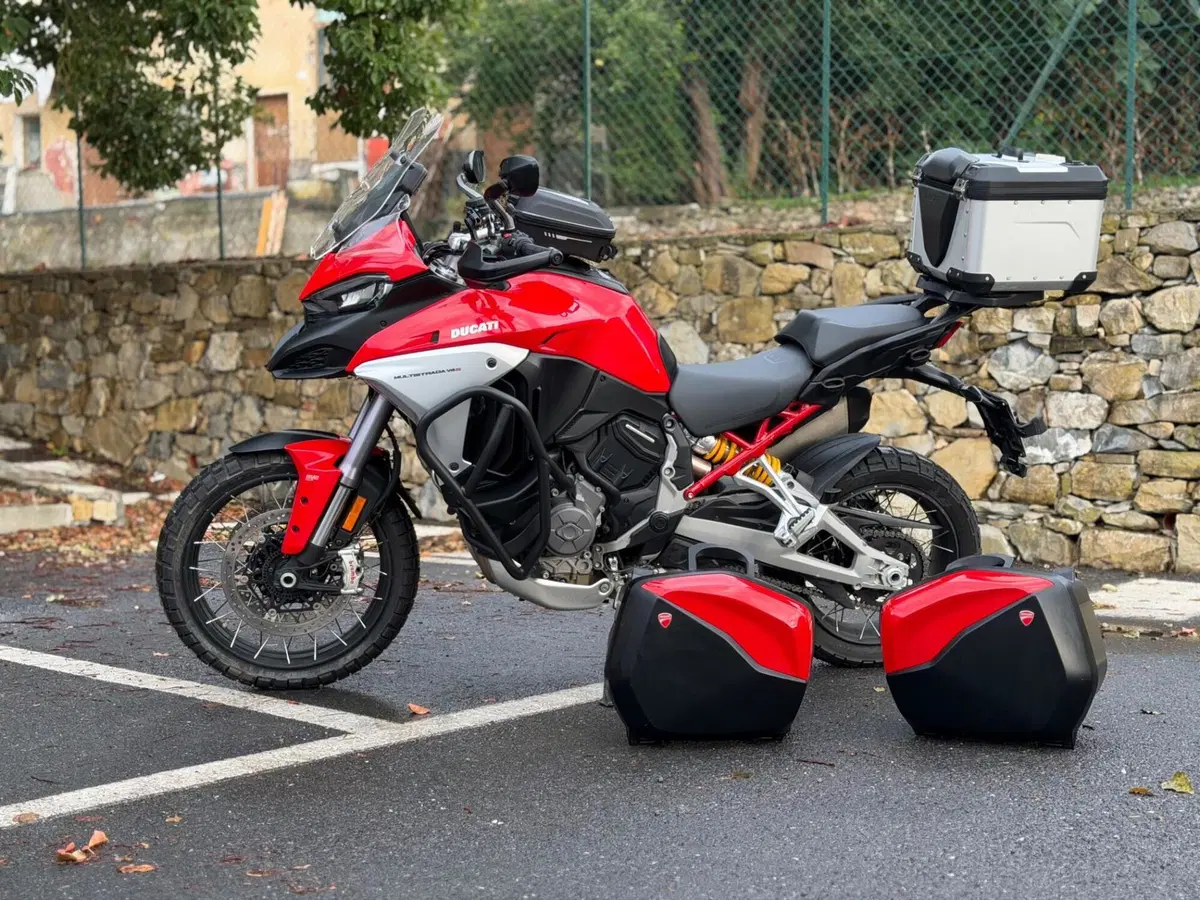 Ducati Multistrada V4 S (2021 - 24) (2)
