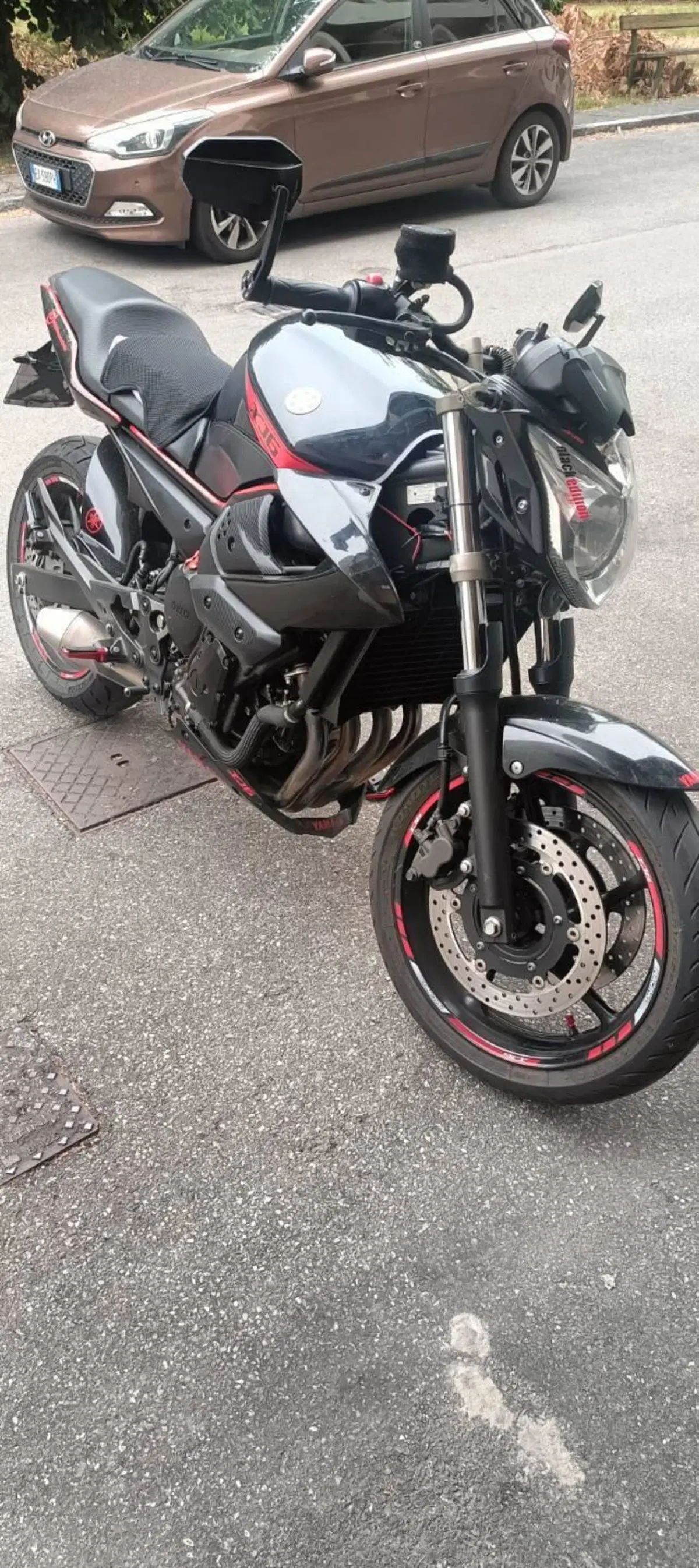 Yamaha XJ6 (2008 - 15) (2)