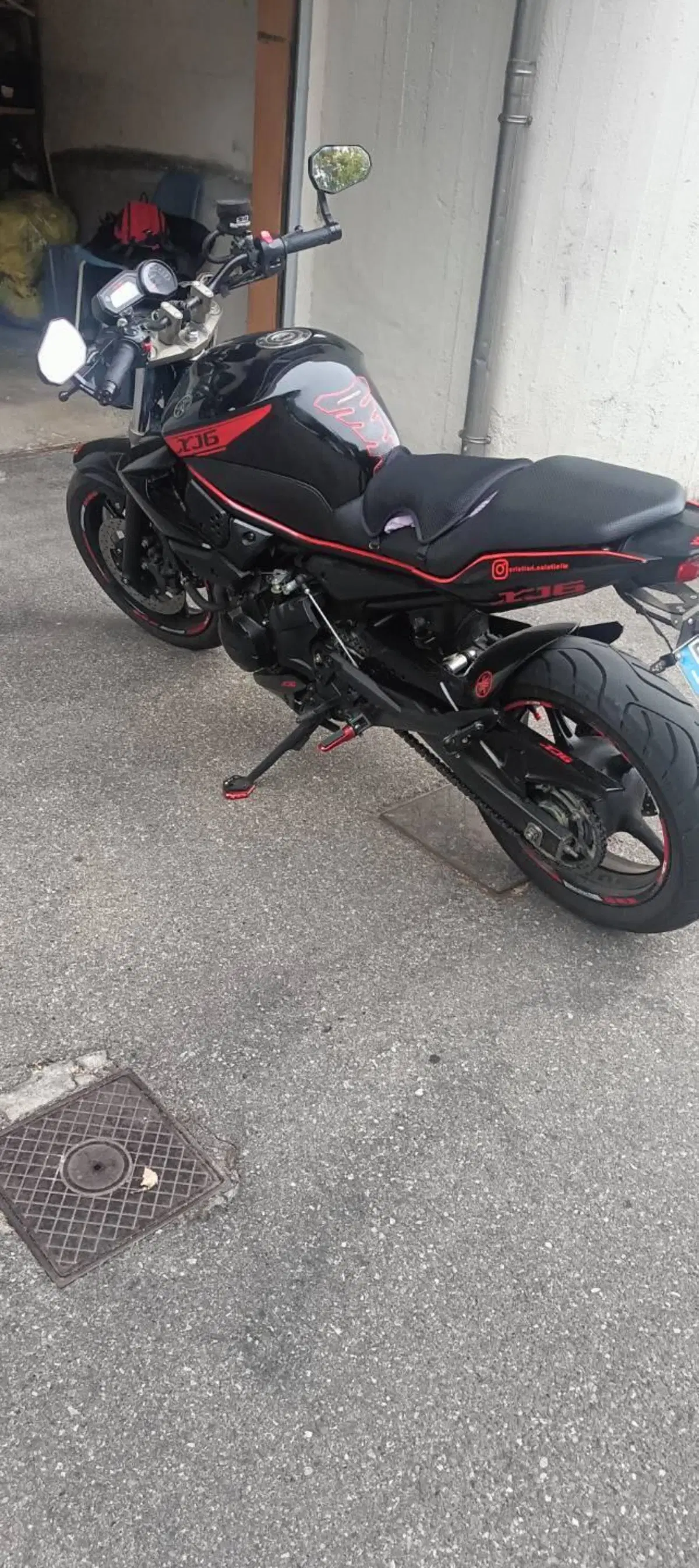 Yamaha XJ6 (2008 - 15) (6)