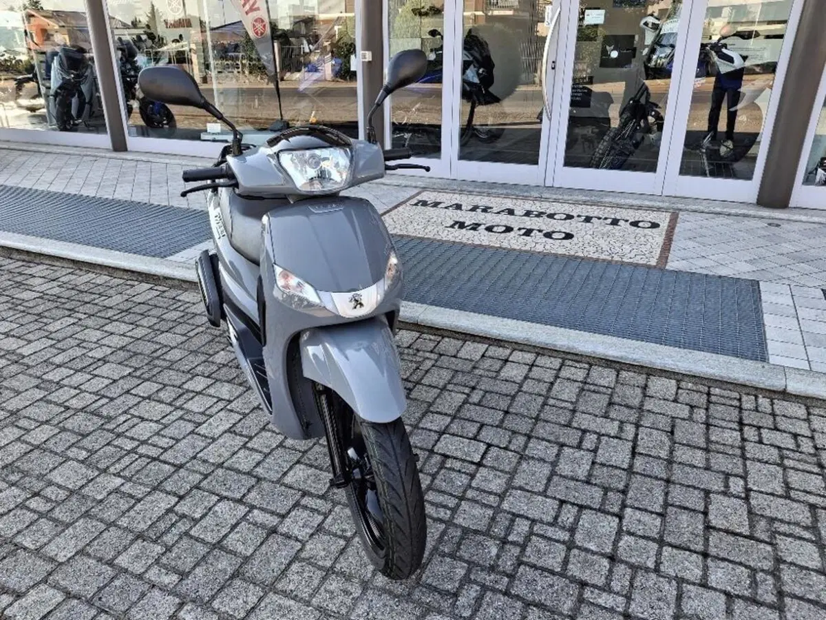 Peugeot Tweet 125i Active (2021 - 25) (5)