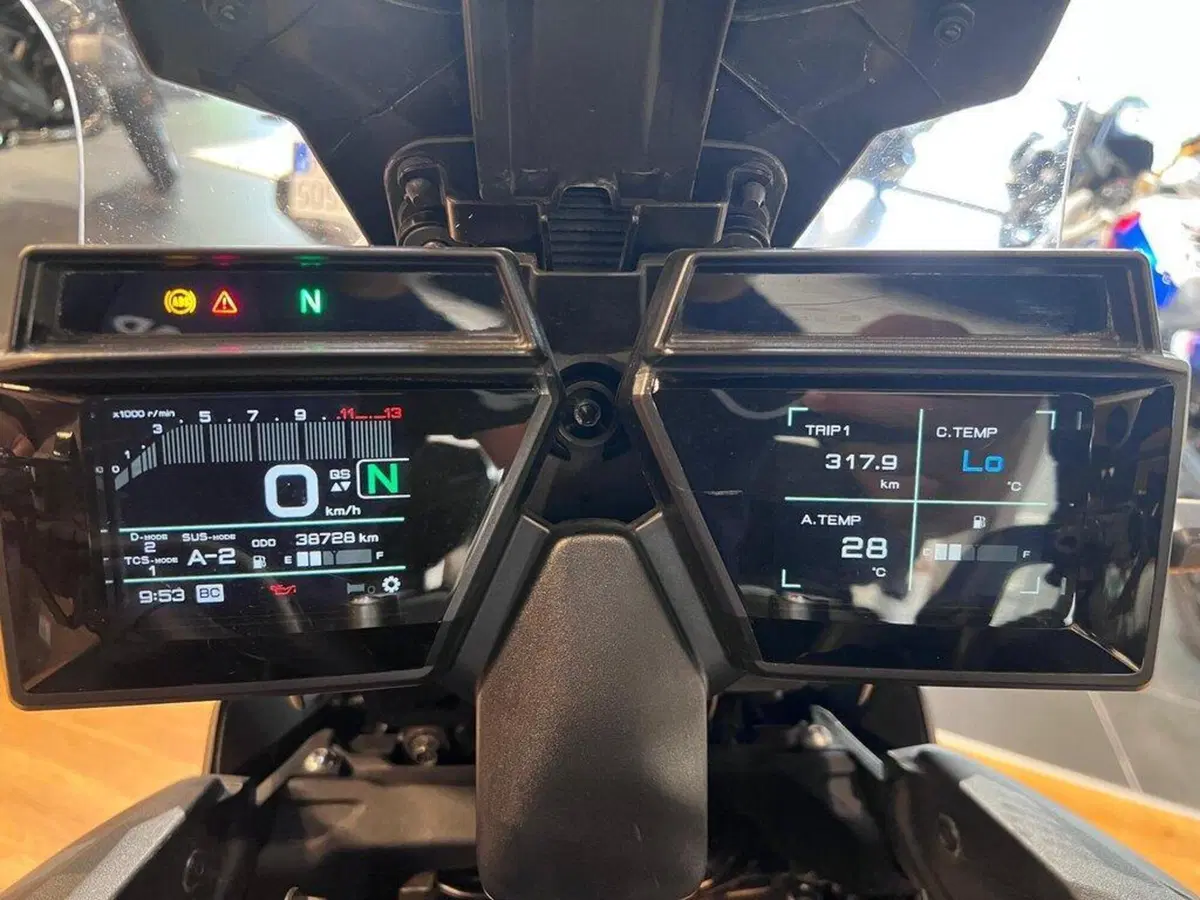 Yamaha Tracer 9 GT (2021 - 24) (8)