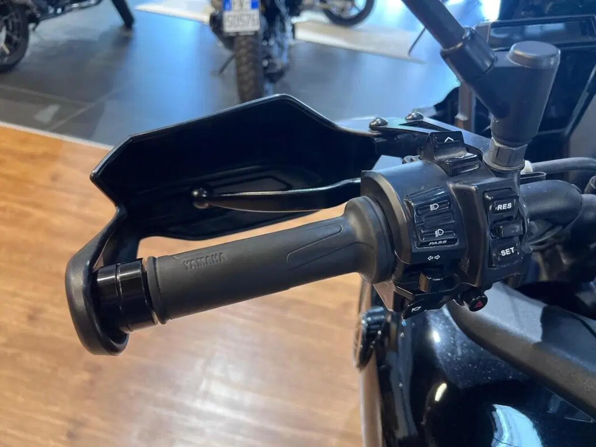 Yamaha Tracer 9 GT (2021 - 24) (11)