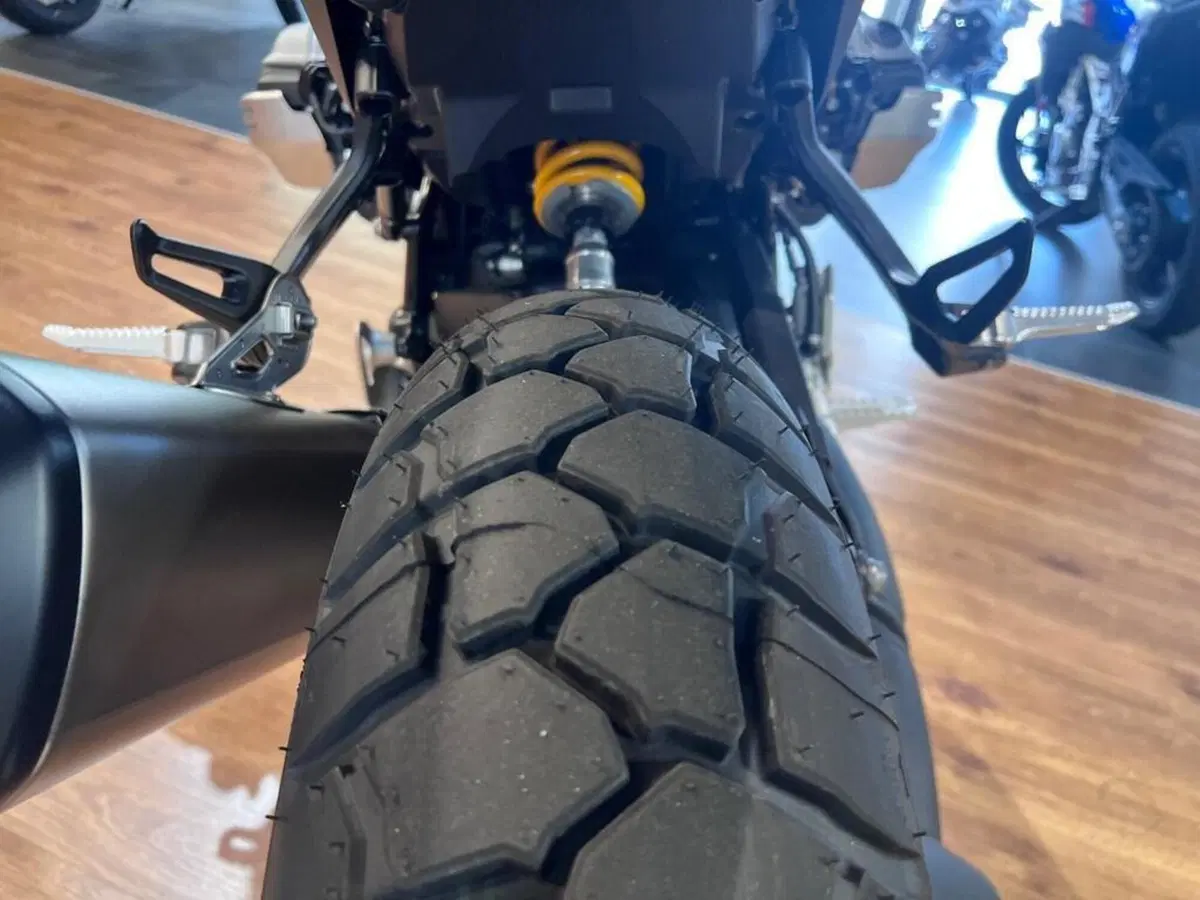 Bmw R 12 G/S (2026 - 27) (14)