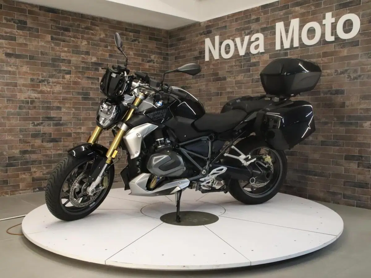 Bmw R 1250 R (2021 - 25) (2)