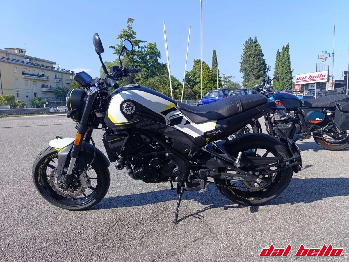 Benelli Leoncino 250 (2021 - 25) (3)