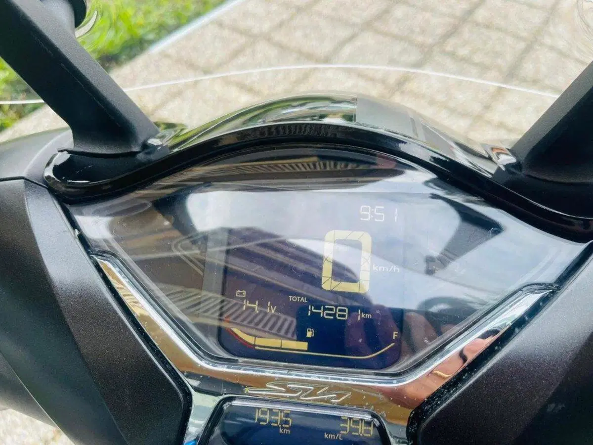 Honda SH 150i (2020 - 23) (8)