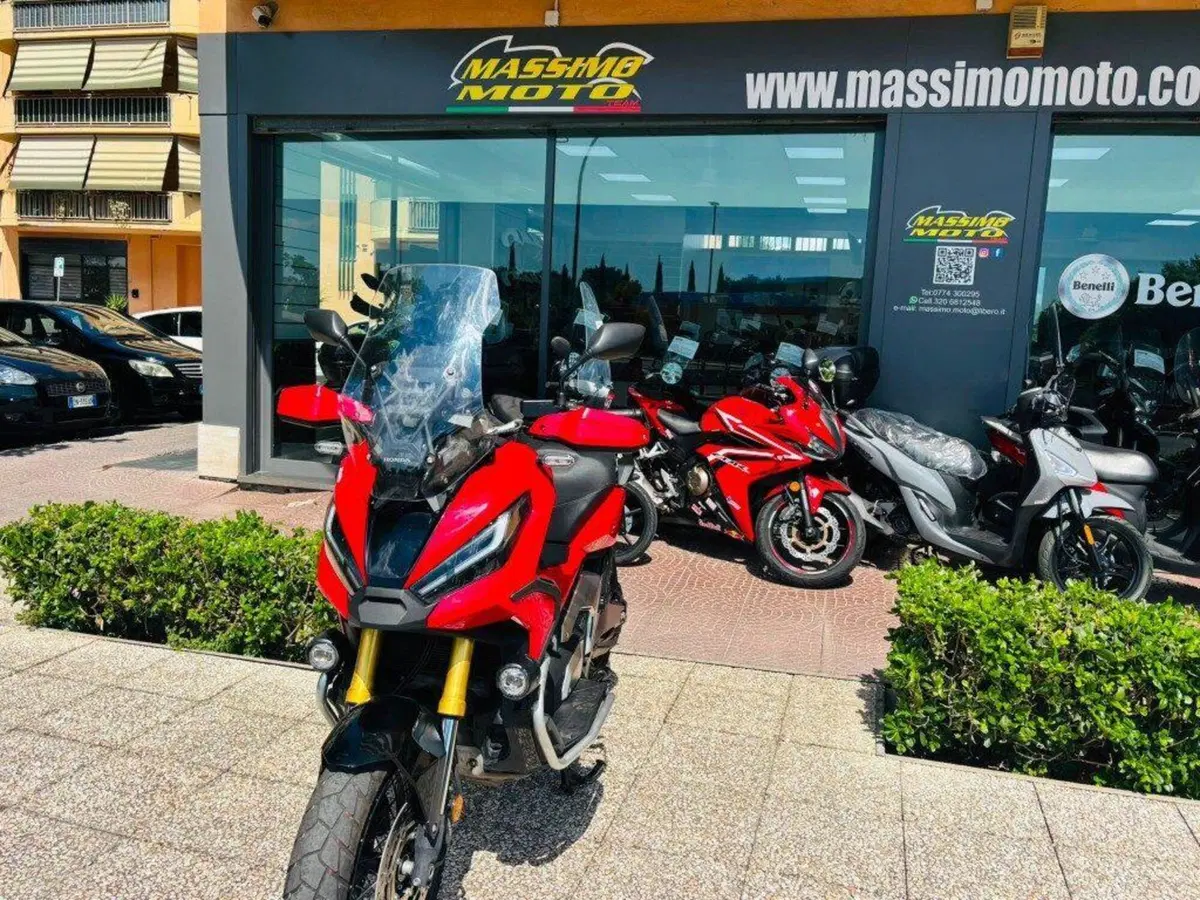 Honda X-ADV 750 DCT (2021 - 24) (2)