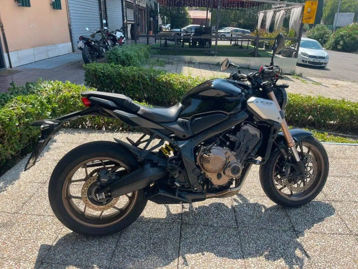 Honda CB 650 R (2019 - 20) (8)
