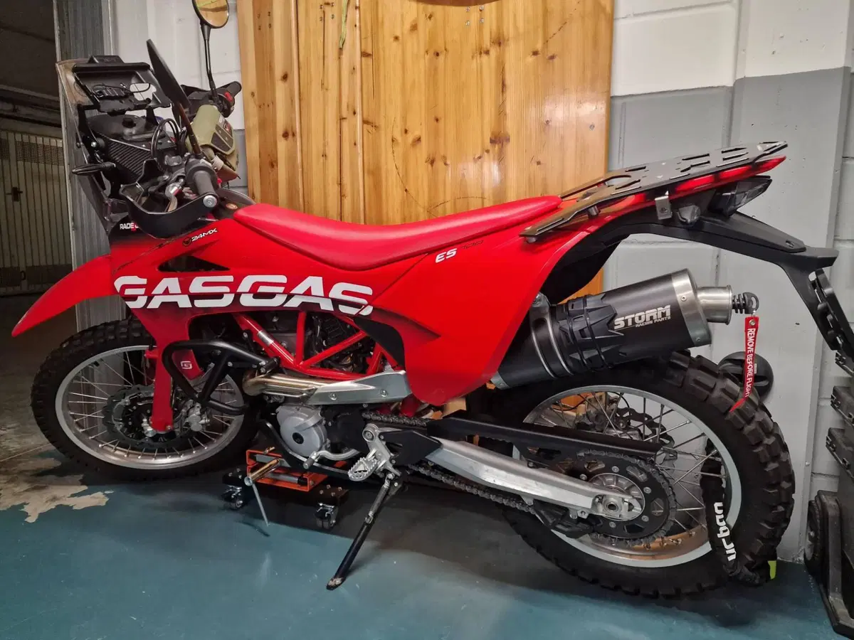 GASGAS ES 700 (2022 - 26) (6)