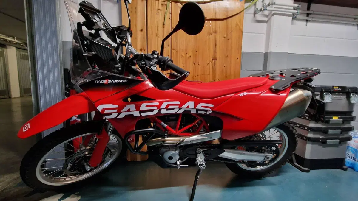 GASGAS ES 700 (2022 - 26) (7)