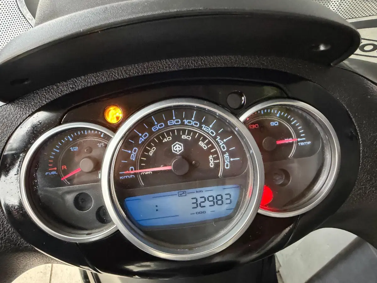 Piaggio Beverly 125 S i.e. (2010 - 17) (7)