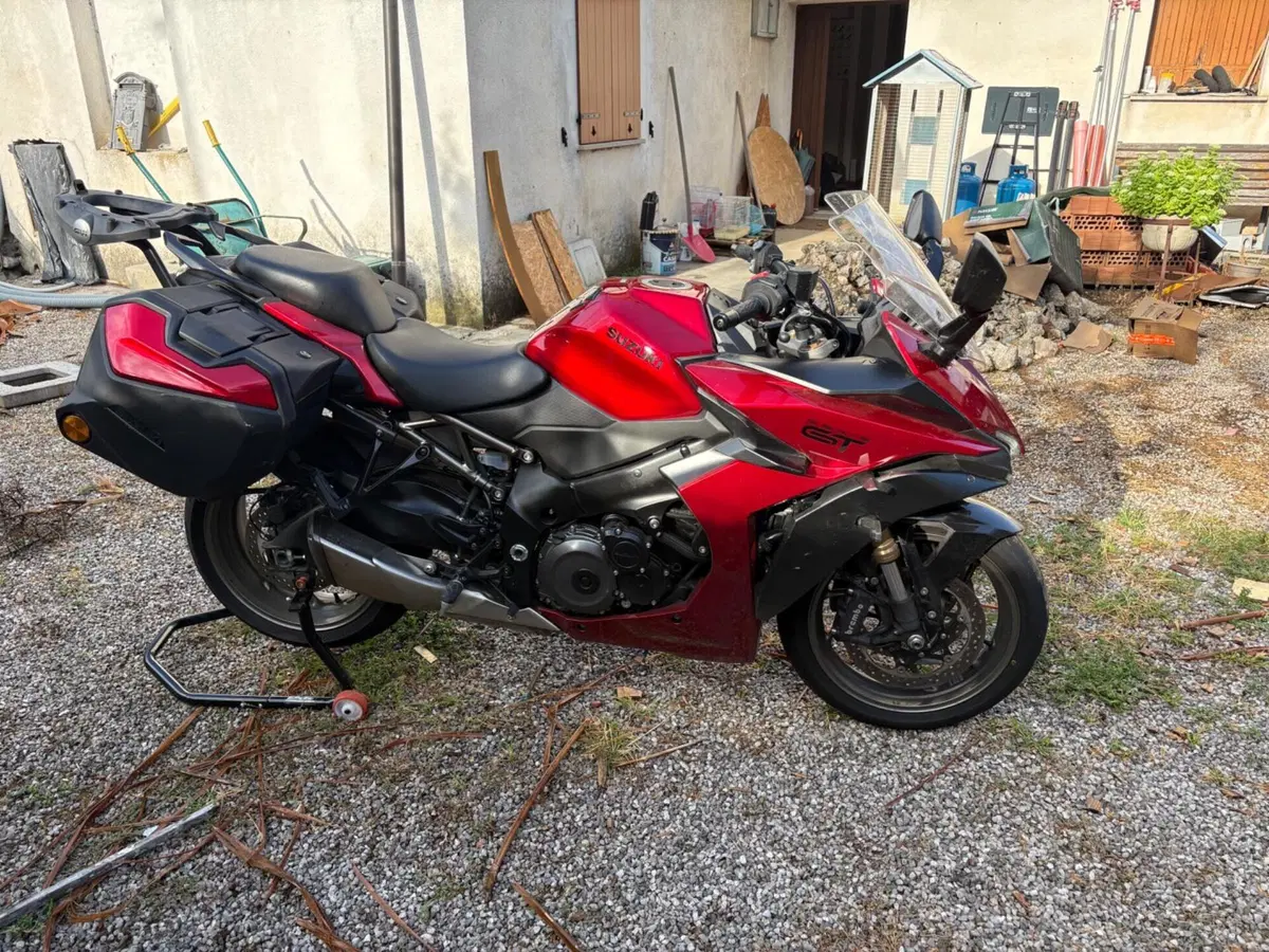 Suzuki GSX-S1000GT (2022 - 24) (4)